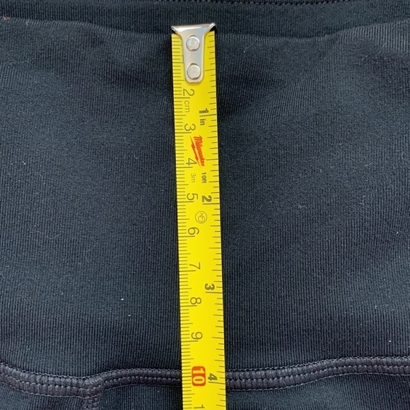 Athleta Women's 3/4 Leggings Size XS - Picture 3 of 9